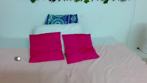 Eva   online show from 17, 2, 2025