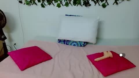 Eva   online show from 18, 2, 2025