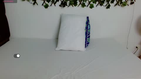 Eva   online show from 19, 2, 2025