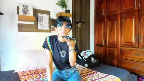 Snapshot of evaa_campbell chatting on 20, 4, 2026 Eva online show from 20, 4, 2026