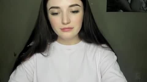 Snapshot of evaamillerr chatting on 13, 1, 2025 Eva online show from 13, 1, 2025