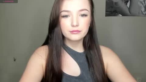 Snapshot of evaamillerr chatting on 22, 1, 2025 Eva online show from 22, 1, 2025
