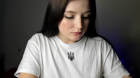 Snapshot of evaamillerr chatting on 14, 2, 2025 Eva online show from 14, 2, 2025