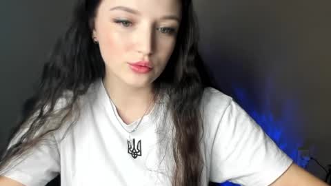 Snapshot of evaamillerr chatting on 24, 2, 2025 Eva online show from 24, 2, 2025
