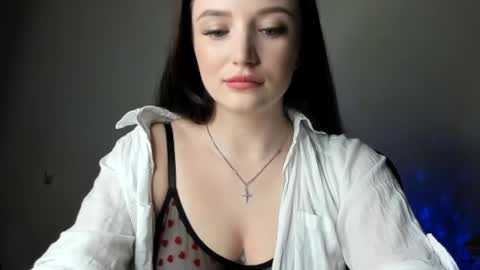 Snapshot of evaamillerr chatting on 12, 3, 2025 Eva online show from 12, 3, 2025