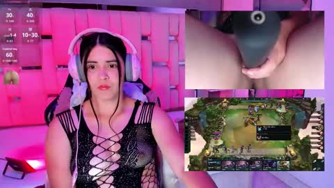 Snapshot of evabloom_ chatting on 12, 3, 2026 EvaBloom online show from 12, 3, 2026