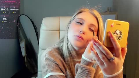 Eva  online show from 24, 1, 2025