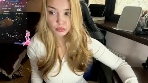 evacarter1 online show from 30, 3, 2026