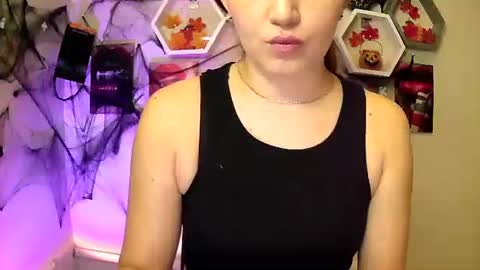 Evachaturbatte online show from 27, 10, 2025