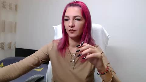 EvadesireONE online show from 21, 11, 2025