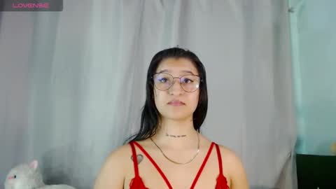 Evah Lee online show from 12, 2, 2026