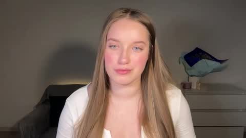 Snapshot of evajuly chatting on 28, 2, 2026 Eva online show from 28, 2, 2026