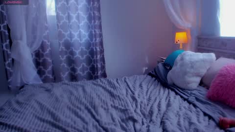 Snapshot of evalaane chatting on 12, 3, 2025 Eva online show from 12, 3, 2025