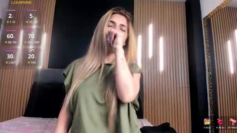 Snapshot of evaloviaa_ chatting on 20, 3, 2026 Eva online show from 20, 3, 2026