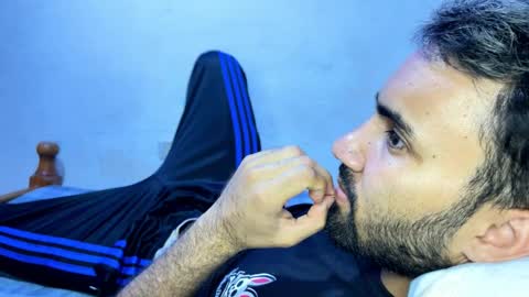 evan57036 online show from 29, 1, 2025