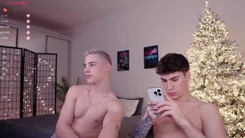 evan_white_ online show from 27, 12, 2024