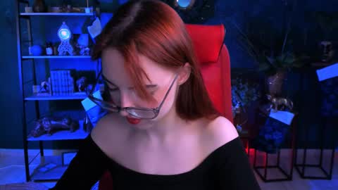 Eva  online show from 15, 1, 2025