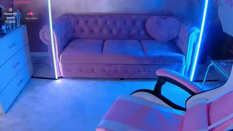 Eva online show from 28, 9, 2025