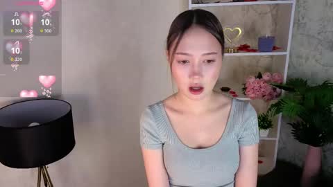 Hello im Lia online show from 8, 6, 2026