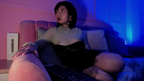 Eva online show from 24, 1, 2025