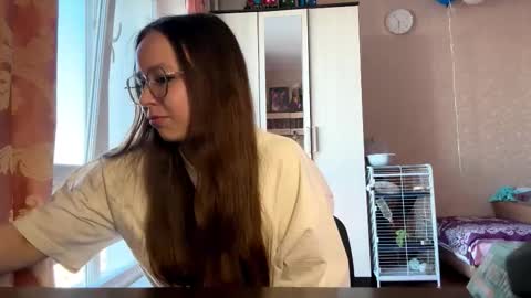 Snapshot of evangelinestiles chatting on 21, 3, 2026 Mia online show from 21, 3, 2026