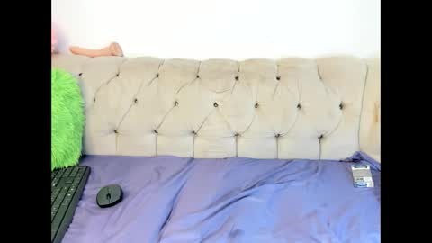 evangely15_ online show from 5, 3, 2025