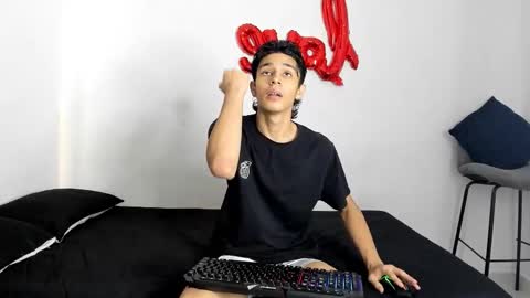 Evans collins24 online show from 18, 10, 2025