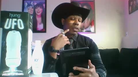 Snapshot of evanschris2048 chatting on 1, 3, 2025 evanschris2048 online show from 1, 3, 2025