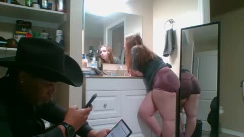 Snapshot of evanschris2048 chatting on 4, 3, 2025 evanschris2048 online show from 4, 3, 2025