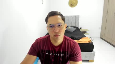 Snapshot of evanss_king chatting on 20, 7, 2026 Mateo and Valerio online show from 20, 7, 2026