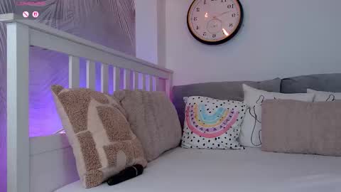 evareyss online show from 16, 4, 2026