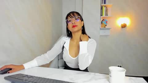 Eva Rmirezz online show from 21, 5, 2026