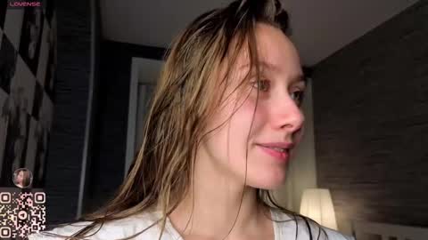 Snapshot of evas_soul chatting on 21, 10, 2025 Eva online show from 21, 10, 2025