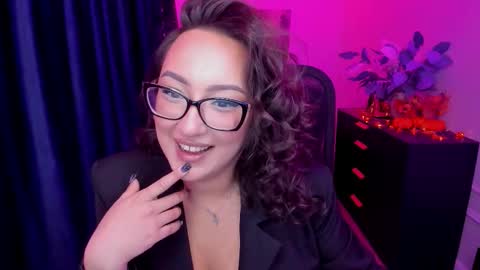 evasarazardje online show from 3, 11, 2025