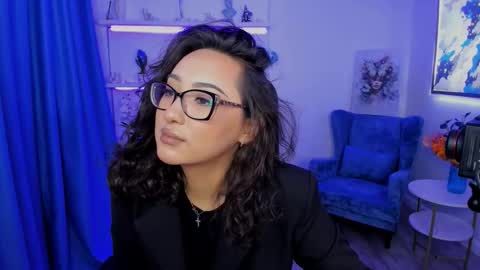 evasarazardje online show from 8, 11, 2025