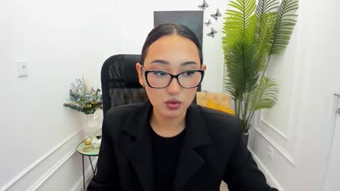 evasarazardje online show from 19, 11, 2025