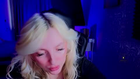 evavibe online show from 5, 6, 2026