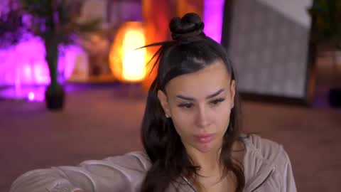 Eva online show from 14, 2, 2025