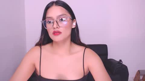 Snapshot of eve_rox18 chatting on 1, 12, 2024 Eve Rox18 online show from 1, 12, 2024