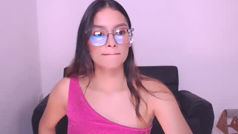 Snapshot of eve_rox18 chatting on 5, 12, 2024 Eve Rox18 online show from 5, 12, 2024