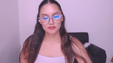 Snapshot of eve_rox18 chatting on 24, 12, 2024 Eve Rox18 online show from 24, 12, 2024