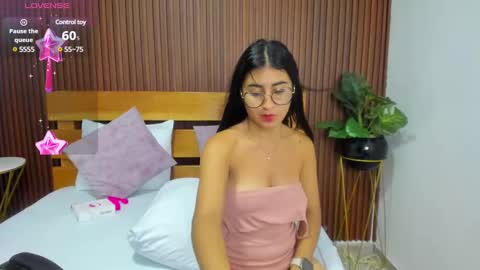 BELLA online show from 8, 3, 2025