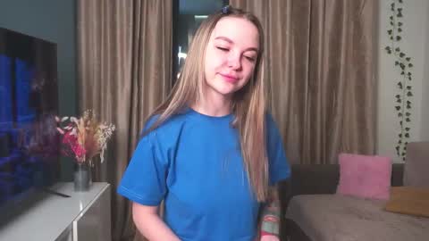 Snapshot of evelineloos chatting on 2, 2, 2026 Eveline online show from 2, 2, 2026