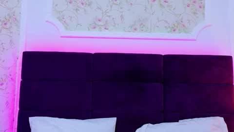 EvelinHill online show from 2, 2, 2026