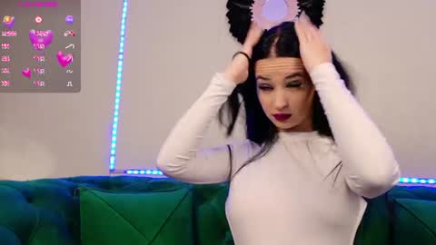 Snapshot of evelinskye chatting on 19, 7, 2026 Evelin online show from 19, 7, 2026