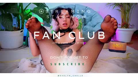 Im Eve or Chelle Next Stream 191224  online show from 6, 1, 2025