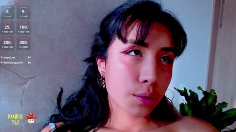 Im Eve or Chelle Next Stream 191224  online show from 4, 2, 2025