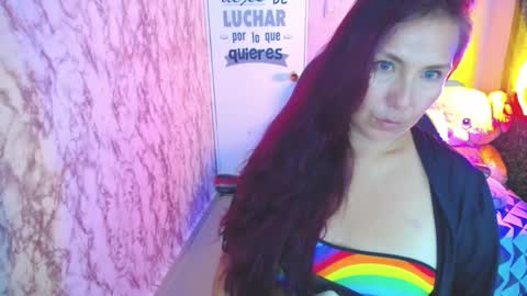 Juliana online show from 9, 1, 2025