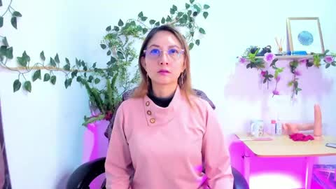 evelyn_miller___ online show from 17, 4, 2026