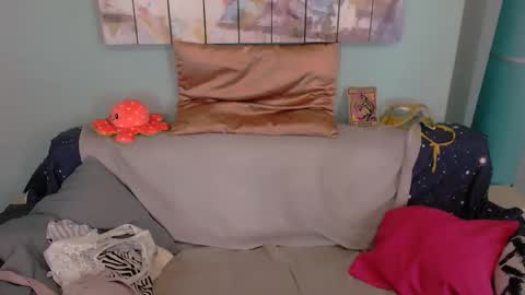 Everly online show from 26, 11, 2025